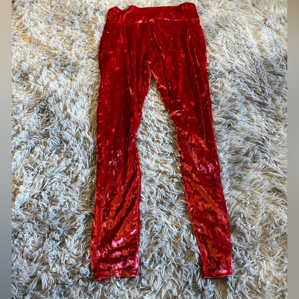 Like new Fabletics high waisted velour leggings - Picture 5 of 5